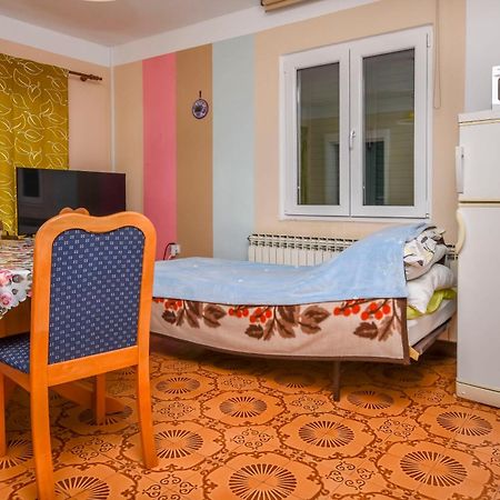 Apartments Luka 로고즈니차 외부 사진