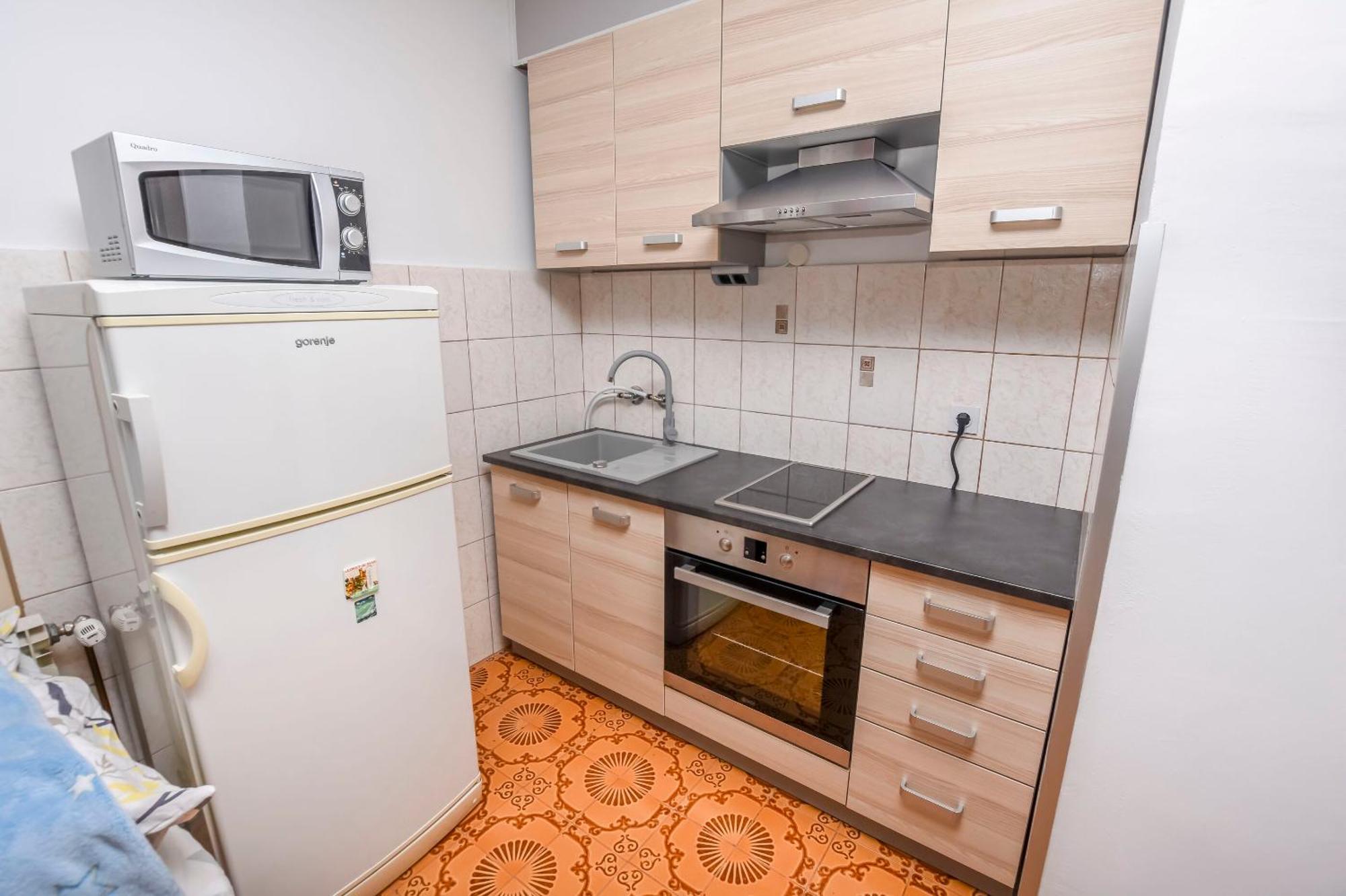 Apartments Luka 로고즈니차 외부 사진